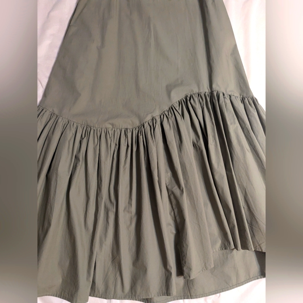 NWT Maxi dress with asymmetric hem, pale pistachio green - Picture 2 of 4
